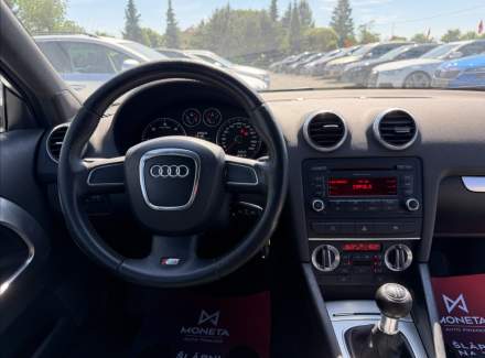 Audi - A3