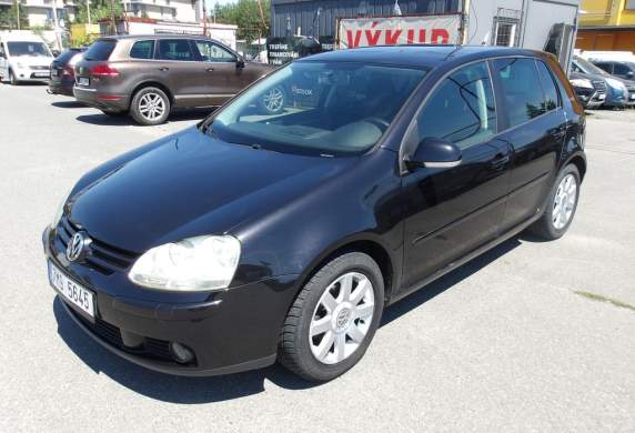 Volkswagen - Golf