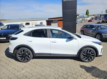Kia - XCeed