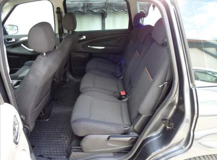 Ford - S-MAX