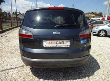 Ford - S-MAX