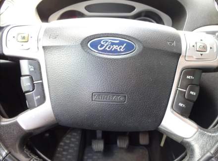 Ford - S-MAX