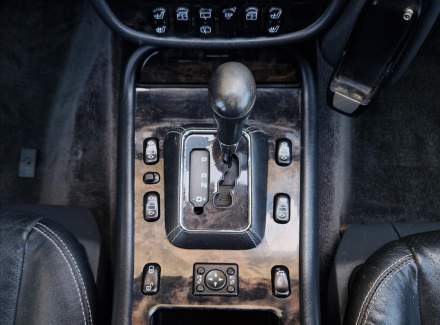 Mercedes-Benz - M-class
