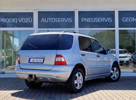Mercedes-Benz - M-class