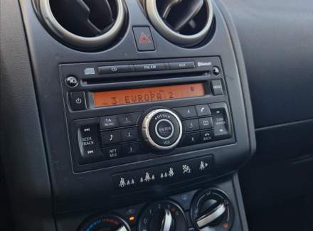 Nissan - Qashqai