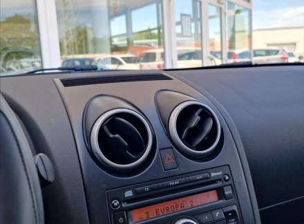 Nissan - Qashqai