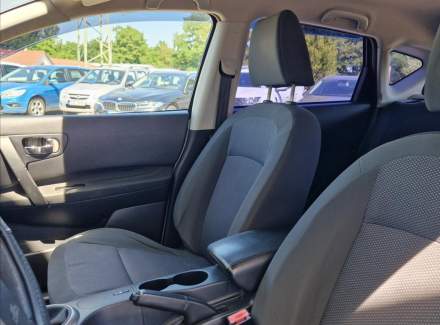 Nissan - Qashqai