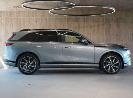 XPENG - G9