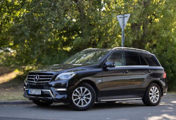 Mercedes-Benz - M-class