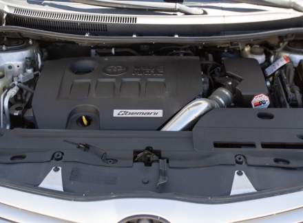 Toyota - Auris