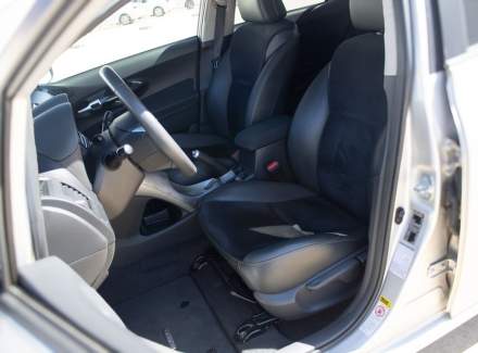 Toyota - Auris
