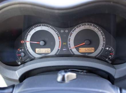 Toyota - Auris