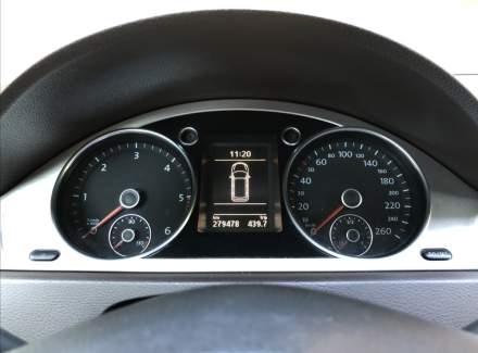 Volkswagen - Passat