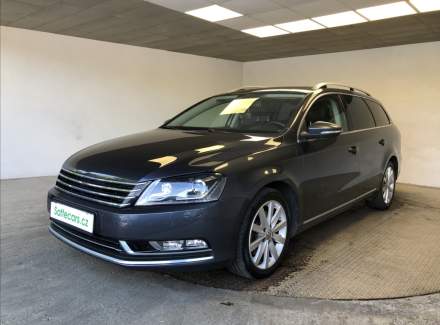 Volkswagen - Passat