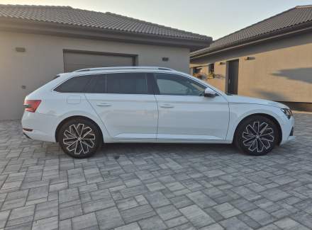 Škoda - Superb 2.0 TDI (200 Hp) DSG
