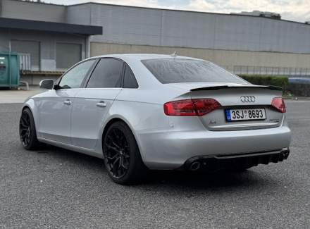 Audi - A4