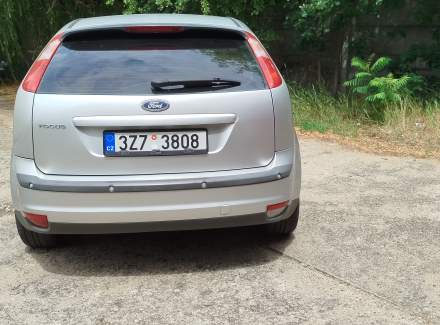 Ford - Focus 1.6 Duratec 16V (100 Hp)