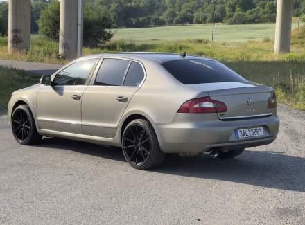 Škoda - Superb