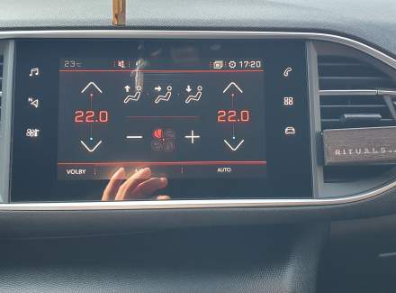 Peugeot - 308