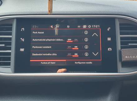 Peugeot - 308