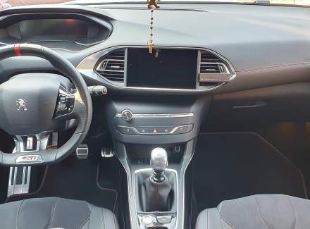Peugeot - 308