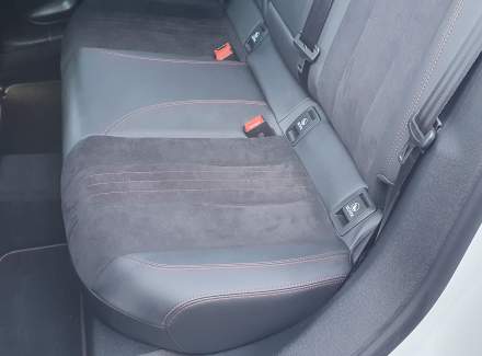 Peugeot - 308