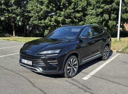 BYD - Seal U DM-i 1.5L (218 Hp) Plug-in Hybrid E-CVT