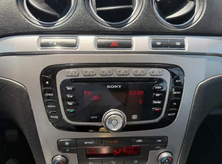 Ford - Galaxy 2.0 TDCi (140 Hp)