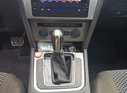 Volkswagen - Passat 2.0 TDI (190 Hp) 4MOTION DSG