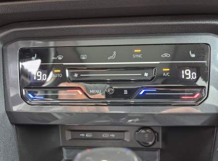 Volkswagen - Tiguan 2.0 TDI (150 Hp) DSG