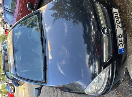 Opel - Corsa 1.0 12V (60 Hp)