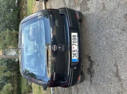 Opel - Corsa 1.0 12V (60 Hp)