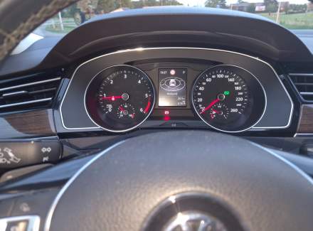 Volkswagen - Passat 2.0 BiTDI (240 Hp) 4MOTION DSG
