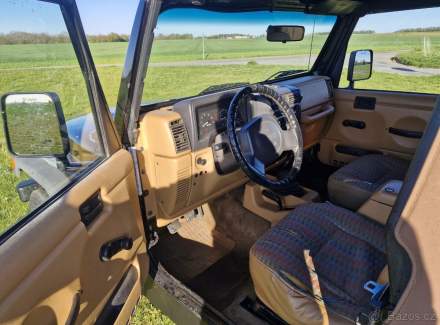 Jeep - Wrangler 2.5 i (118 Hp)