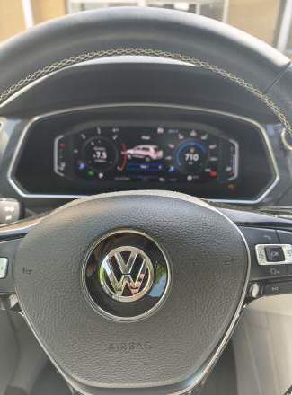 Volkswagen - Tiguan 2.0 TDI (150 Hp) 4MOTION DSG SCR