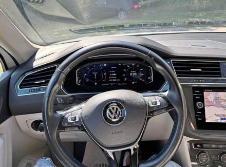 Volkswagen - Tiguan 2.0 TDI (150 Hp) 4MOTION DSG SCR