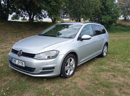 Volkswagen - Golf 1.6 TDI (110 Hp) BlueMotion