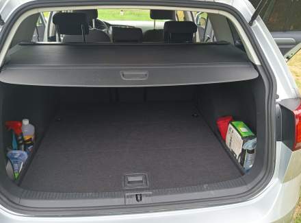 Volkswagen - Golf 1.6 TDI (110 Hp) BlueMotion