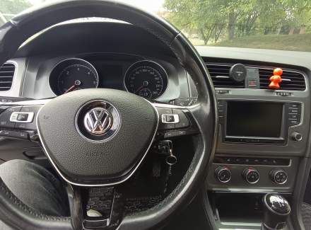 Volkswagen - Golf 1.6 TDI (110 Hp) BlueMotion
