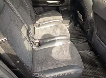 Ford - S-MAX