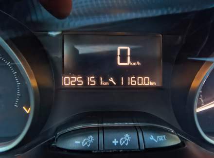 Peugeot - 2008 1.2 PureTech (82 Hp)