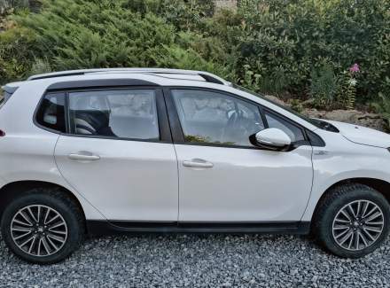 Peugeot - 2008 1.2 PureTech (82 Hp)