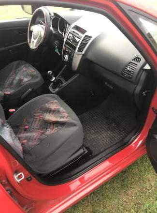 Kia - Venga 1.4 16V (90 Hp)