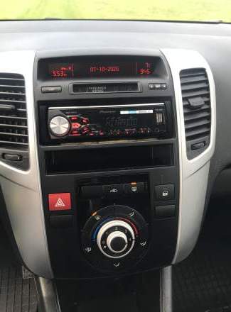 Kia - Venga 1.4 16V (90 Hp)