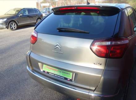 Citroën - C4