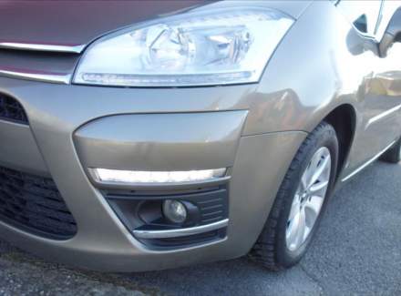 Citroën - C4