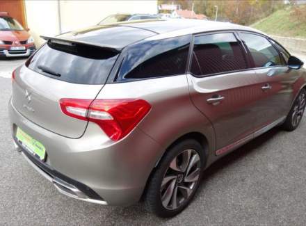 Citroën - DS5