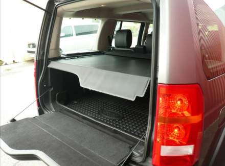 Land Rover - Discovery