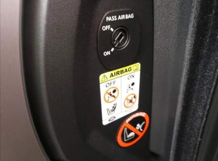 Land Rover - Discovery