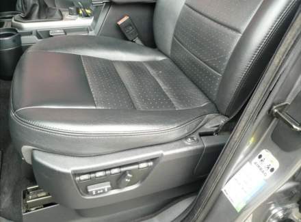 Land Rover - Discovery